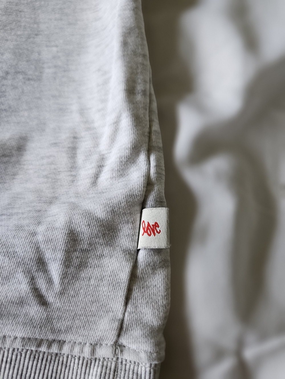 JAJU Short Sleeve Grey Sweatshirt - Smiley "Love" Patch - Size M - Picture 7 of 10